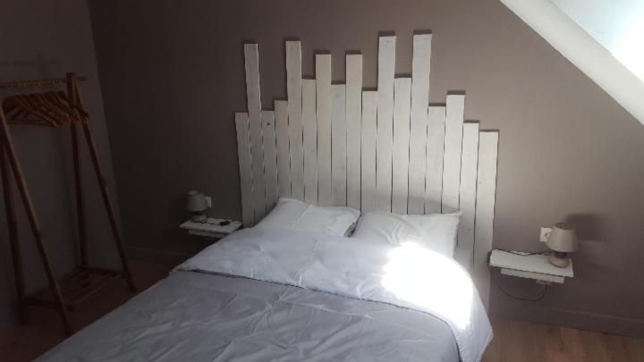 Appartement spacieux et atypique Sedan Extérieur photo