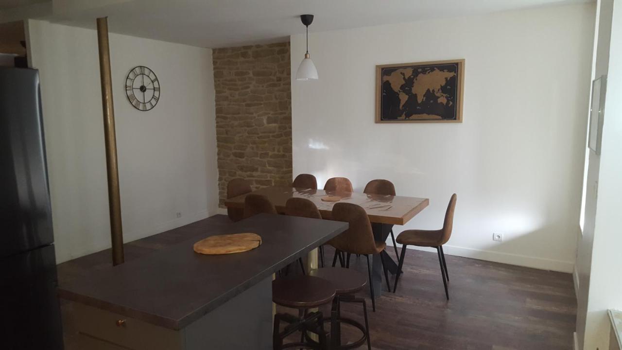 Appartement spacieux et atypique Sedan Extérieur photo